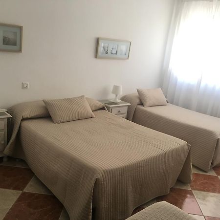 Hostal Jomarijo フエンヒロラ エクステリア 写真